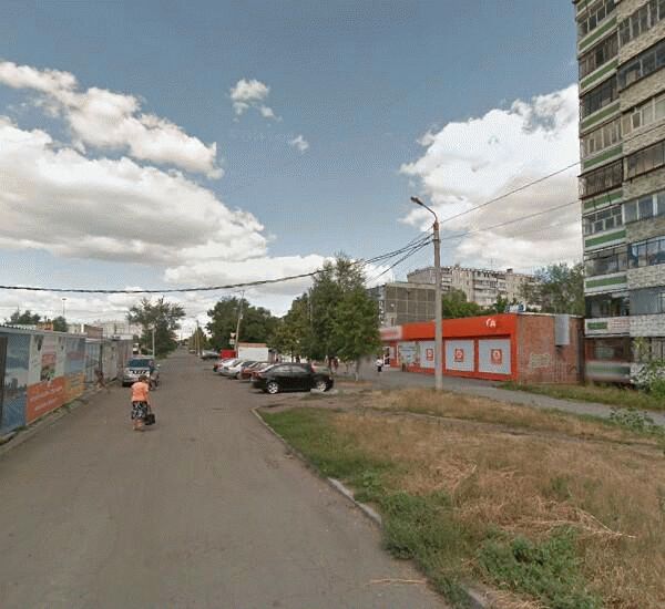 Банкомат ЮниКредита по адресу ул. 50 лет ВЛКСМ, д. 37, маг. «Дикси»