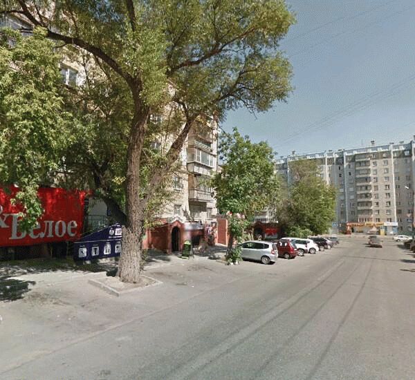 Банкомат МДМ-Банка по адресу ул. Российская, д. 222, универмаг «Самоделкин»