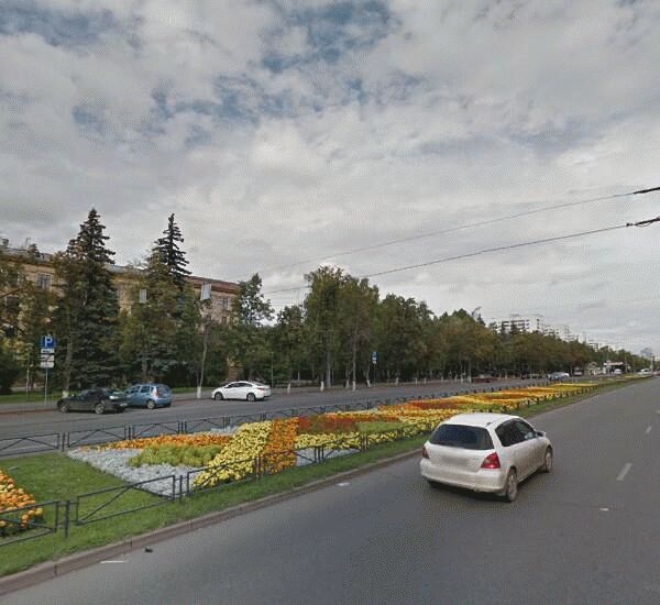 Банкомат банка ВТБ по адресу просп. Ленина,  д. 83