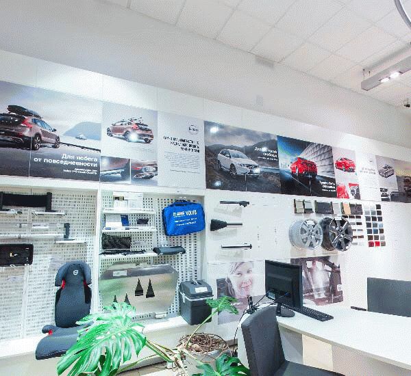 Банкомат Газпромбанка по адресу просп. Ленина,  д. 28д