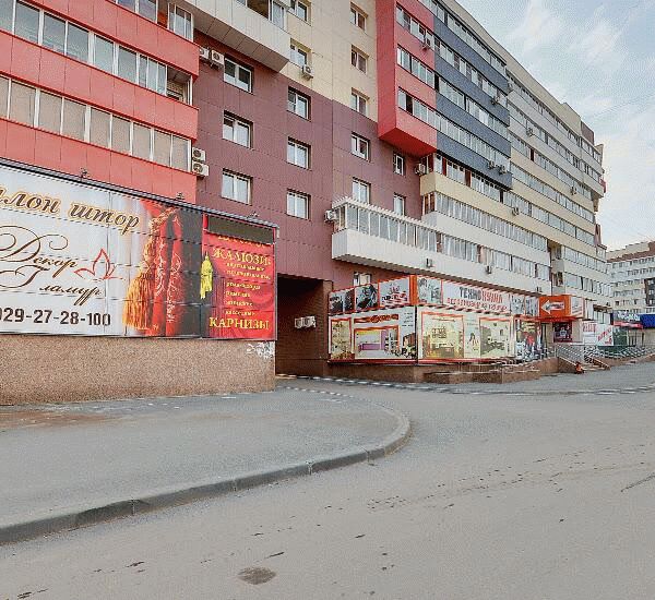 Банкомат банка Русский Стандарт по адресу ул. Братьев Кашириных,  д. 158