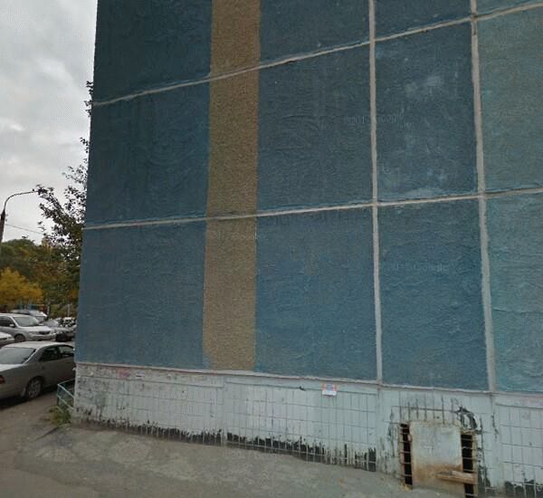 Банкомат Сбербанка России по адресу ул. Братьев Кашириных,  108