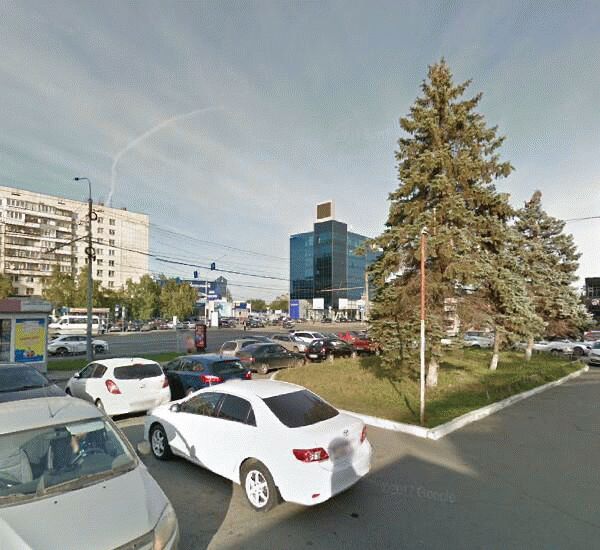 Банкомат Уральского Банка Реконструкции и Развития по адресу просп. Ленина,  д. 21