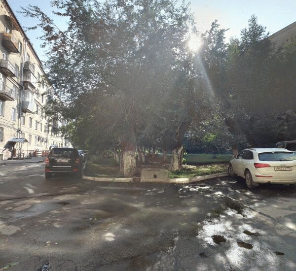 Банкомат Челиндбанка по адресу просп. Ленина,  д. 52