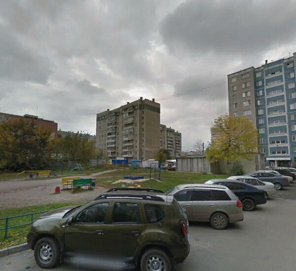 Банкомат Челябинвестбанка по адресу ул. Братьев Кашириных,  д. 102