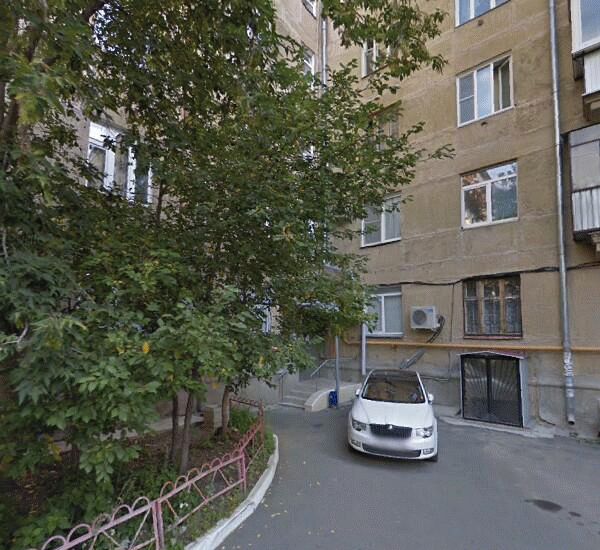 Банкомат банка Югра по адресу просп. Ленина,  д. 73