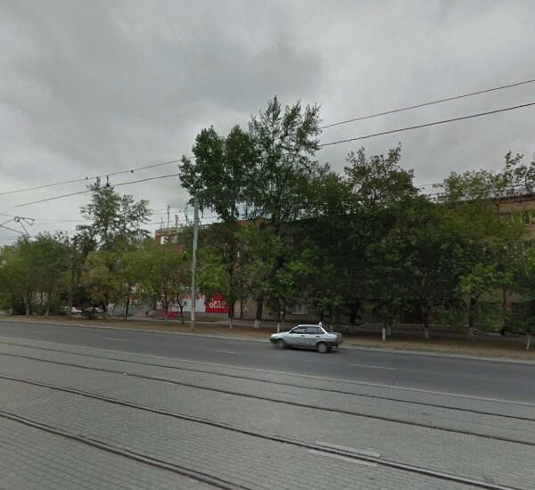 Банкомат Уральского Банка Реконструкции и Развития по адресу ул. Горького, д. 63, магазин «Ариант»