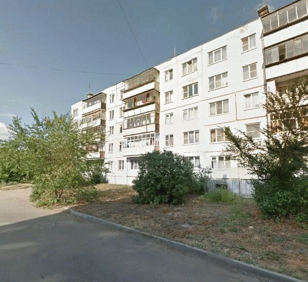 Банкомат Уральского Банка Реконструкции и Развития по адресу ул. Кузнецова, д. 12, магазин «Проспект»