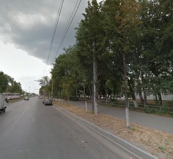 Банкомат Уральского Банка Реконструкции и Развития по адресу ул. Машиностроителей,  д. 31