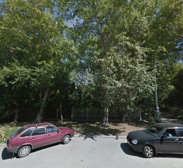 Отделение Челиндбанка по адресу ул. Ярослава Гашека,  д. 12