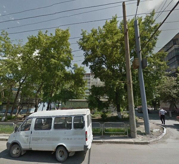 Отделение Сбербанка России по адресу просп. Свердловский,  10